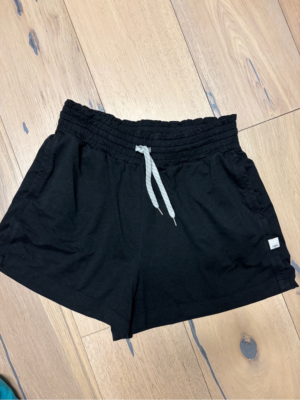 Vuori Black Elastic Drawcord Athletic Shorts